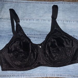 NWOT Retro Unlined/Lightly Lined Bra Size 38D Lace Detail Lingerie Black